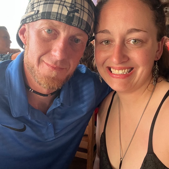 Meet your Posher's, Chaser & Cassie - Picture 3 of 6